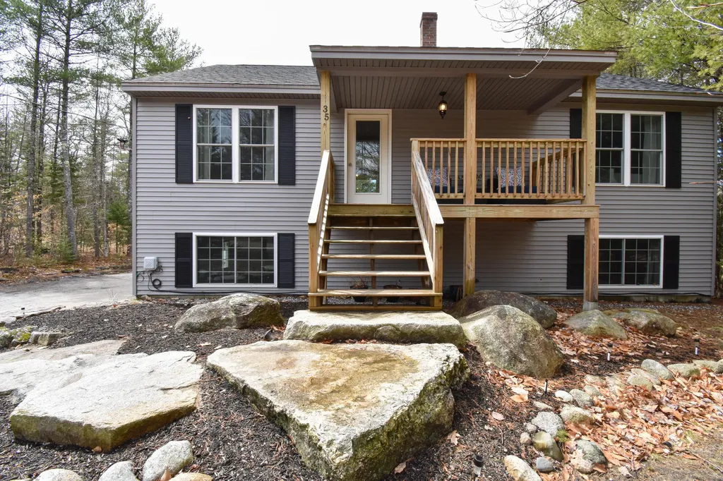 35 Stonehedge Drive Bridgton ME 04009