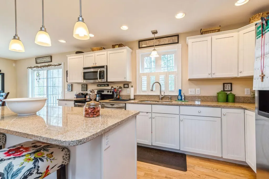 660 River Road Arundel ME 04046