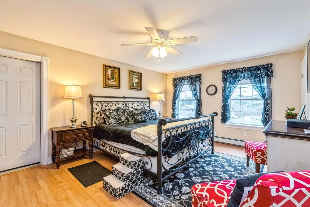660 River Road Arundel ME 04046