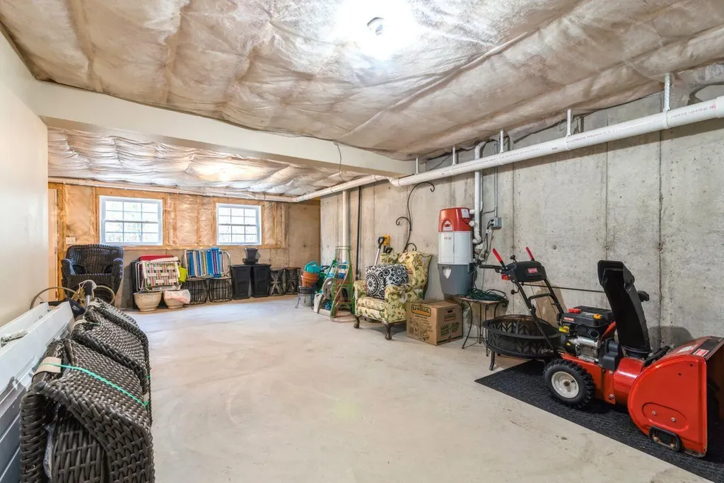 660 River Road Arundel ME 04046