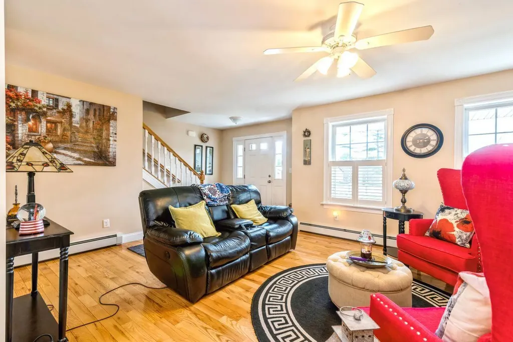 660 River Road Arundel ME 04046