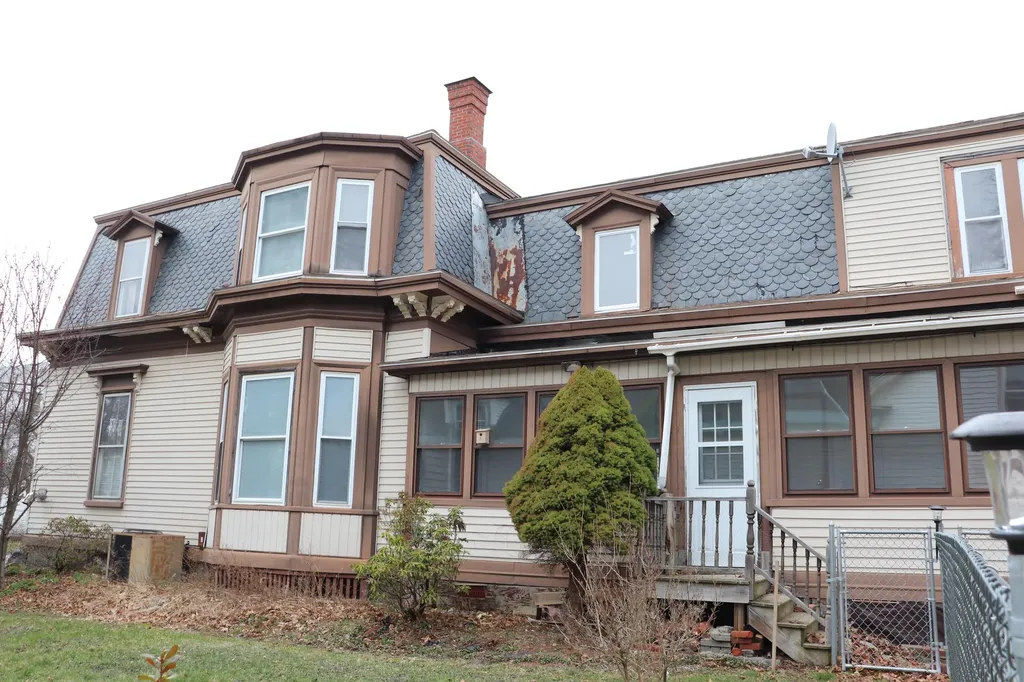 56 Holyoke Street Brewer ME 04412