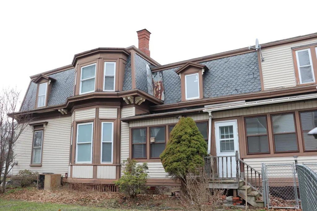 56 Holyoke Street Brewer ME 04412