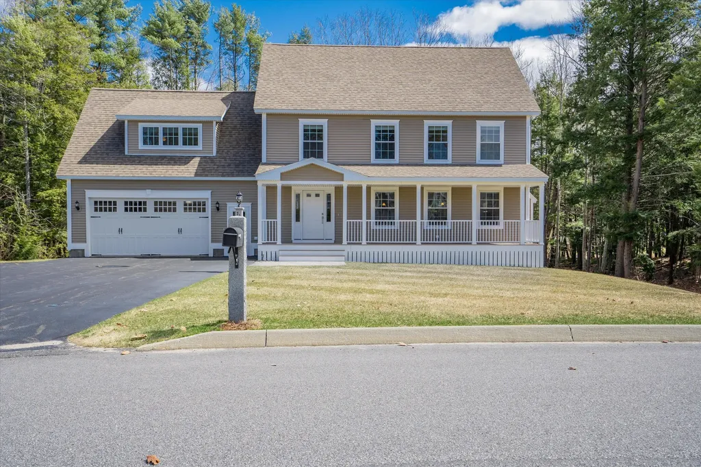39 Ocean Greens Drive Saco ME 04072