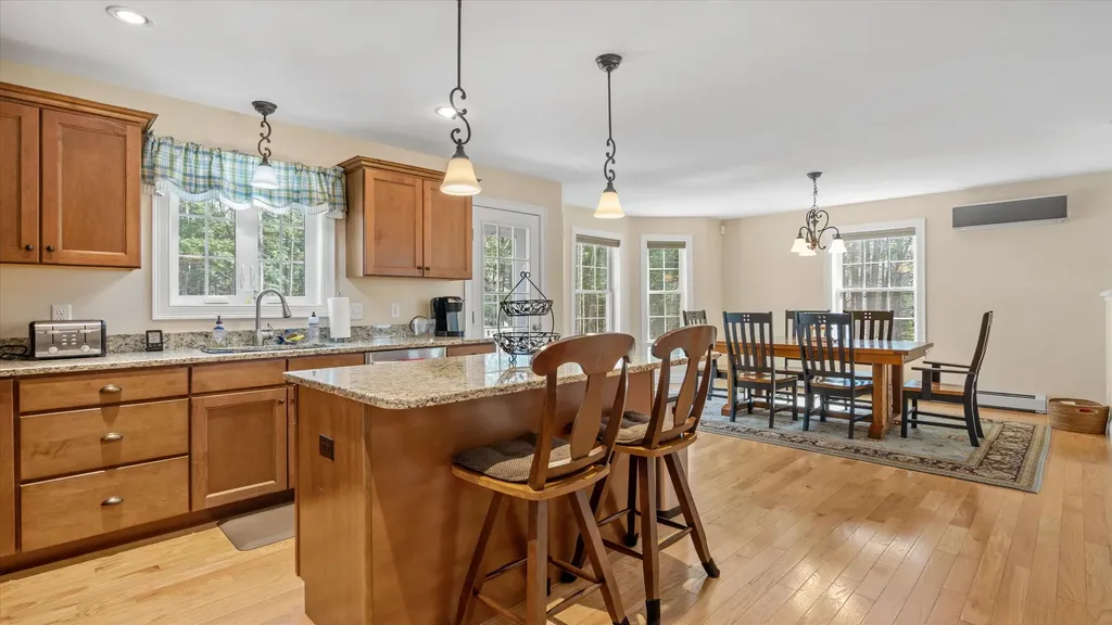 39 Ocean Greens Drive Saco ME 04072