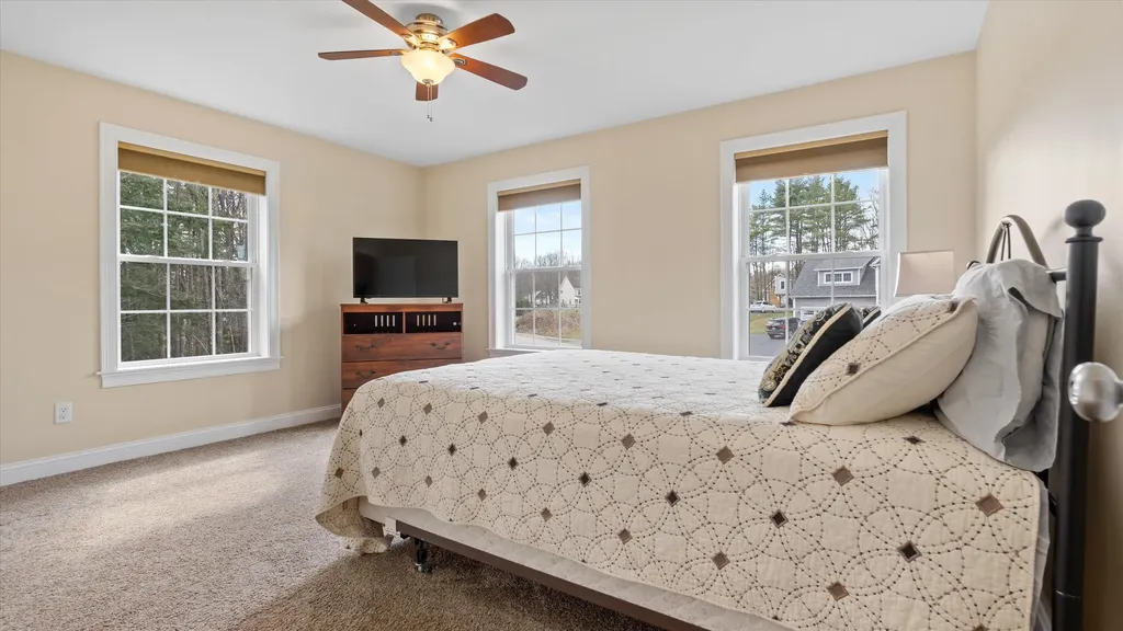 39 Ocean Greens Drive Saco ME 04072