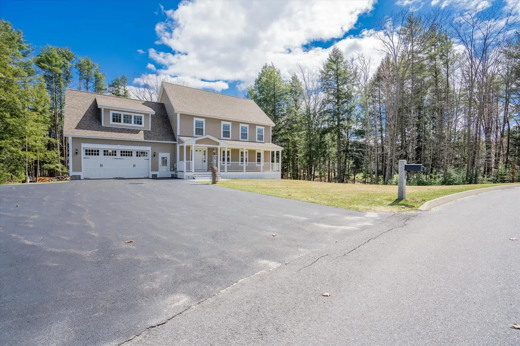 39 Ocean Greens Drive Saco ME 04072