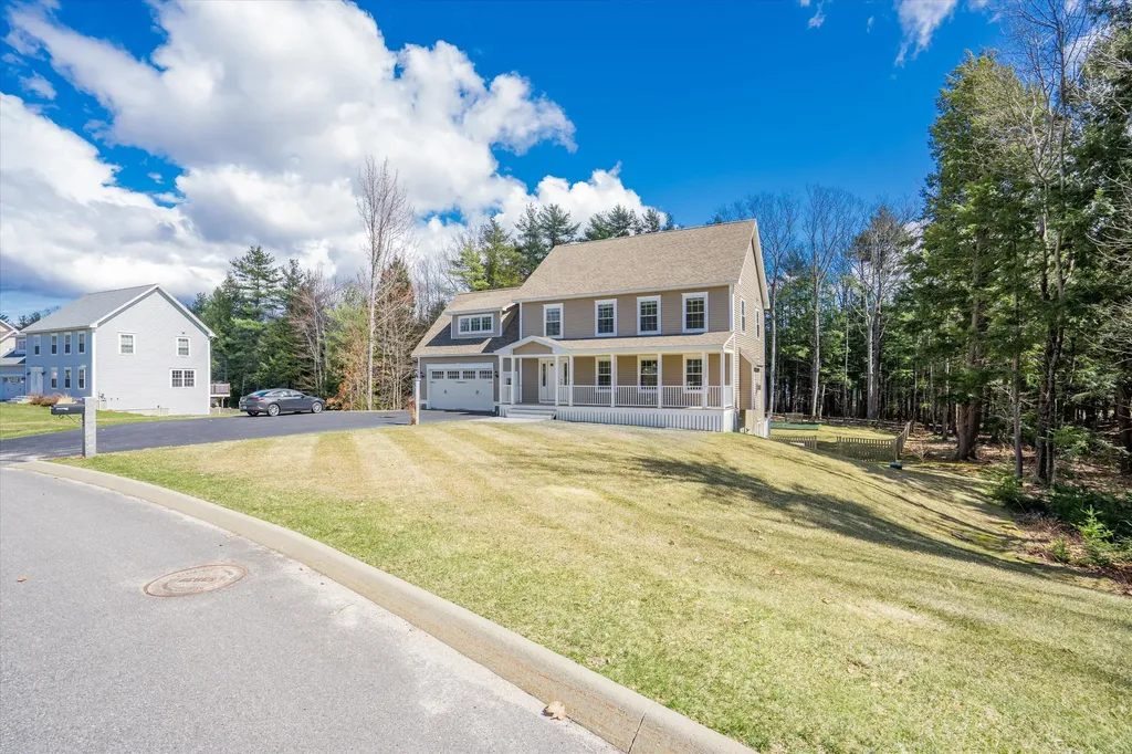 39 Ocean Greens Drive Saco ME 04072