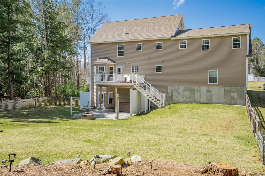 39 Ocean Greens Drive Saco ME 04072