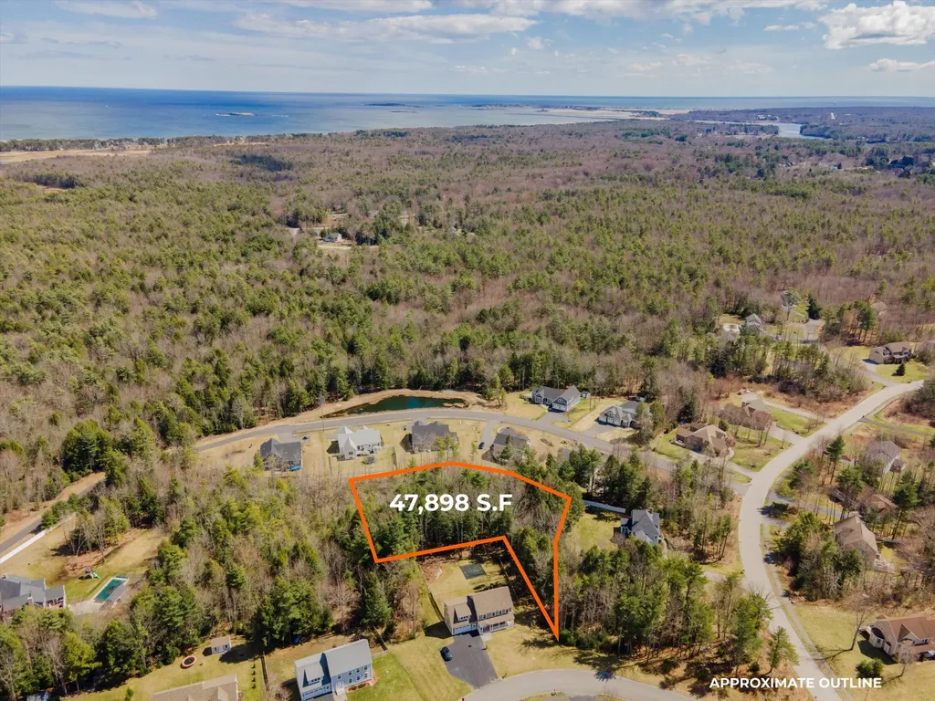 39 Ocean Greens Drive Saco ME 04072