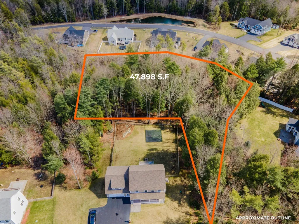 39 Ocean Greens Drive Saco ME 04072