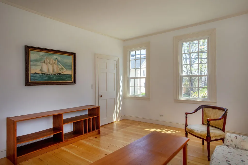 68 Federal Street Wiscasset ME 04578