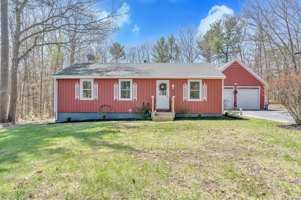 75 Upper Methodist Road Cumberland ME 04021