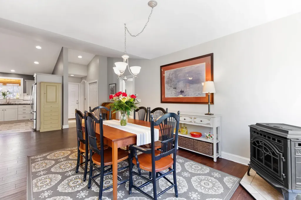43 Two Rod Road Scarborough ME 04074