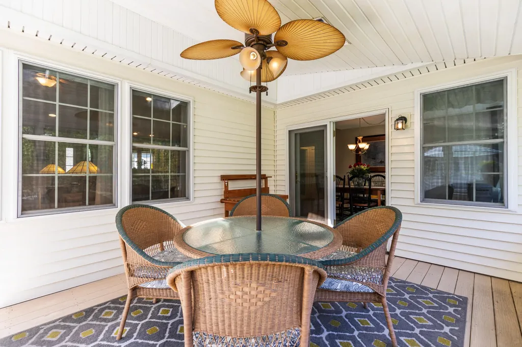 43 Two Rod Road Scarborough ME 04074