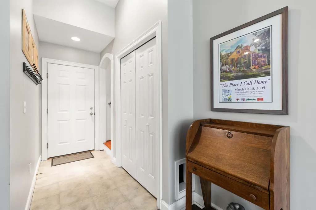 43 Two Rod Road Scarborough ME 04074