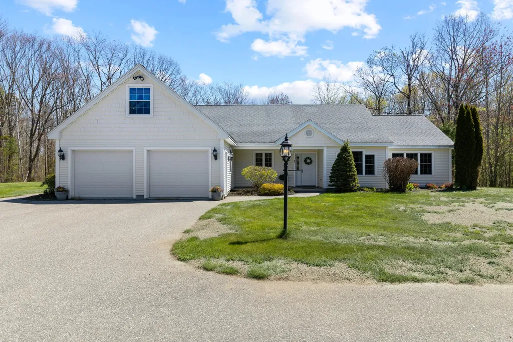 43 Two Rod Road Scarborough ME 04074