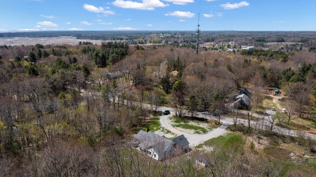43 Two Rod Road Scarborough ME 04074