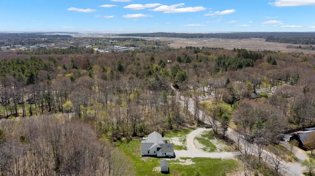 43 Two Rod Road Scarborough ME 04074