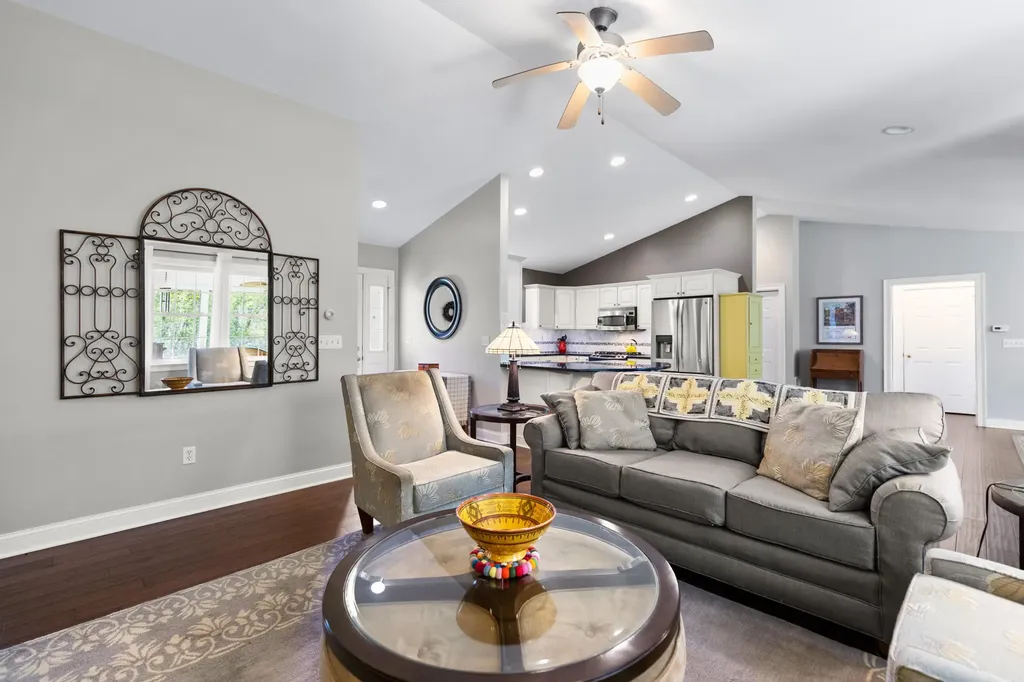 43 Two Rod Road Scarborough ME 04074