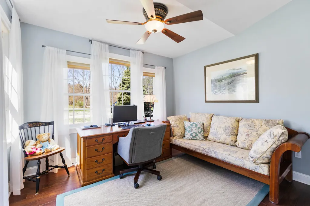 43 Two Rod Road Scarborough ME 04074