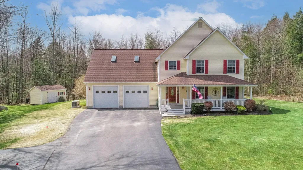 23 Hardwood Circle Belgrade ME 04917