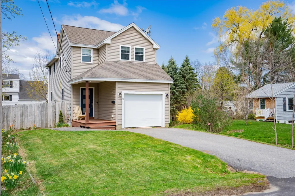 39 Lafayette Street Saco ME 04072