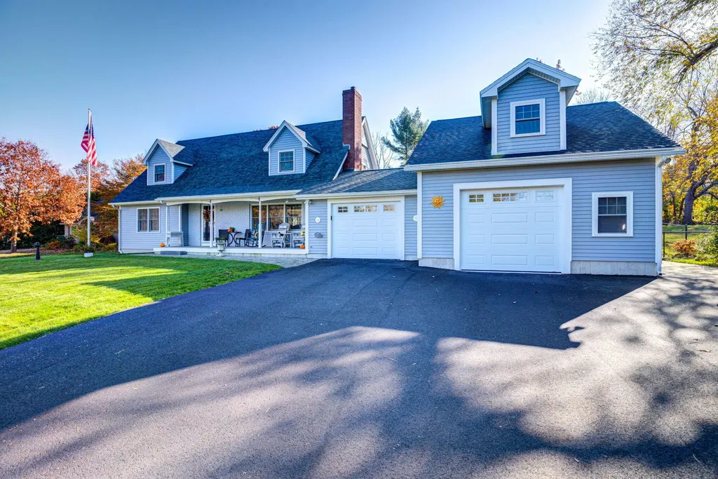 46 Woodside Meadow Road York ME 03909