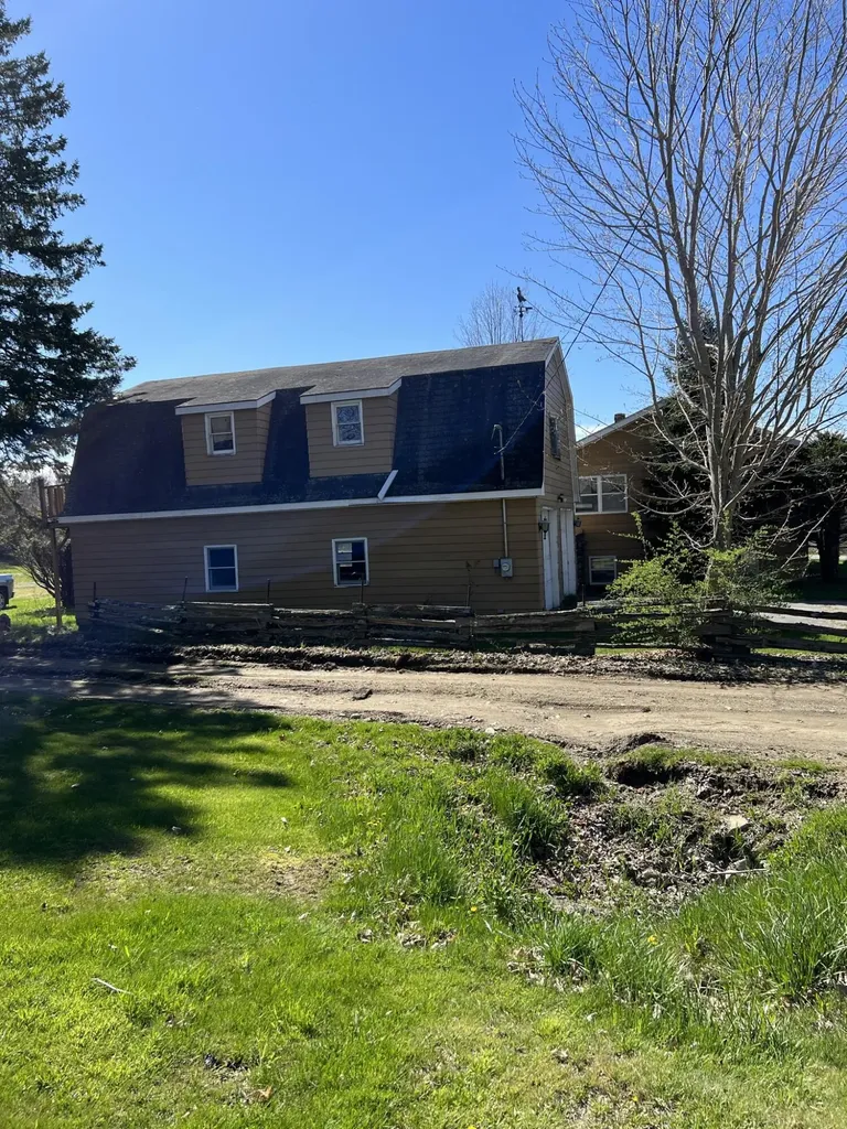 680 Hussey Road Albion ME 04910