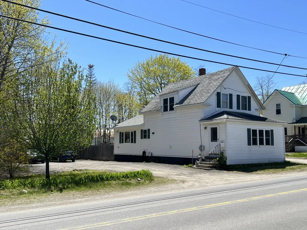 12 Grove Street Waterville ME 04901