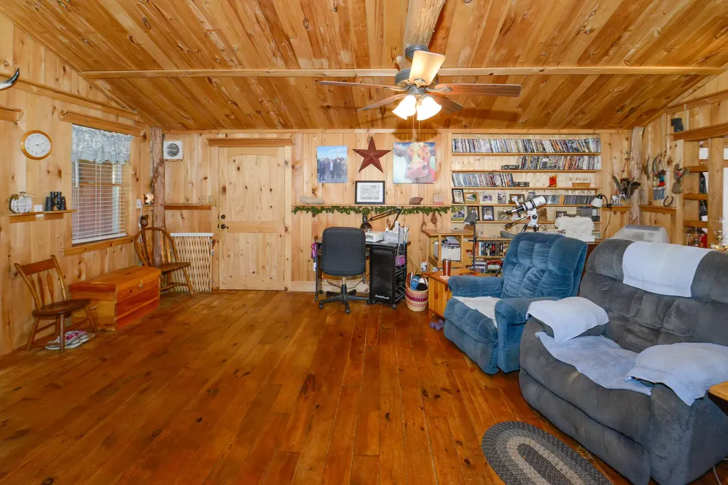 1335 N High Street Bridgton ME 04009