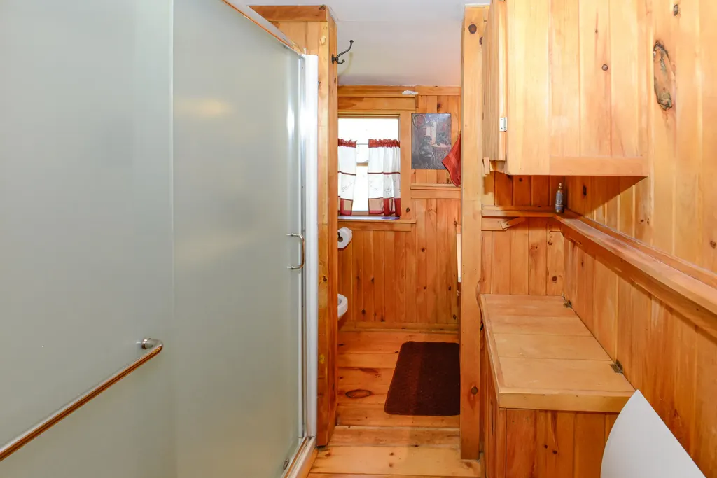 1335 N High Street Bridgton ME 04009
