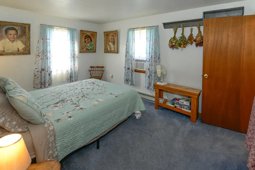 1335 N High Street Bridgton ME 04009