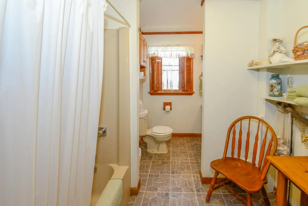 1335 N High Street Bridgton ME 04009