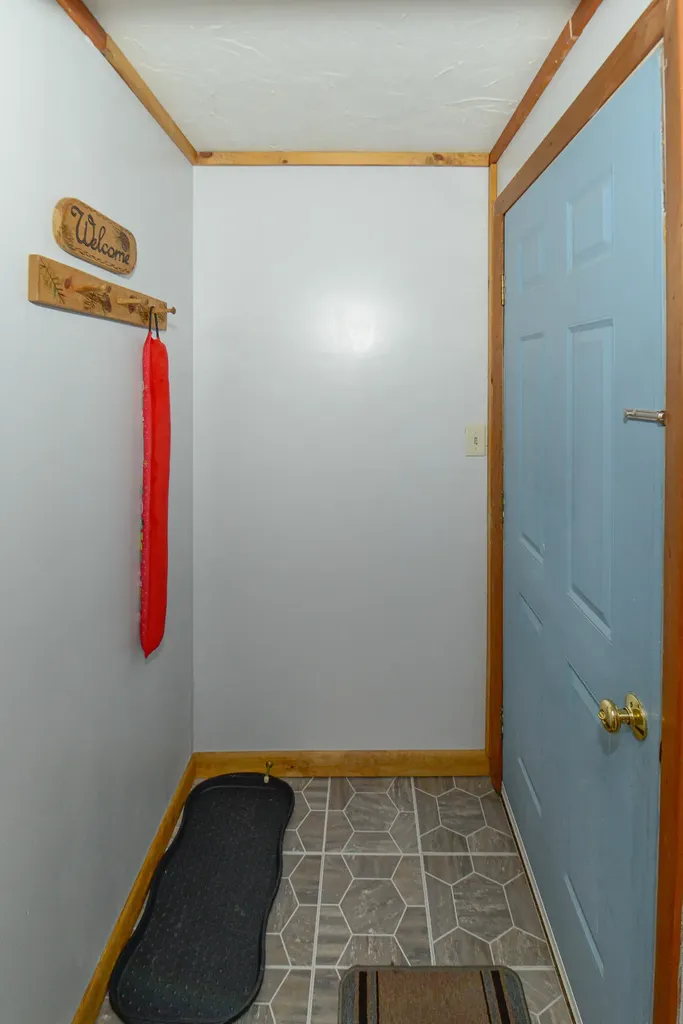 1335 N High Street Bridgton ME 04009