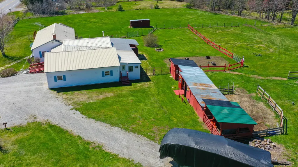 1335 N High Street Bridgton ME 04009