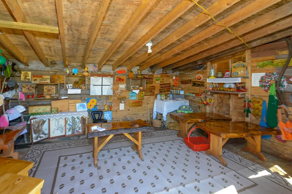 1335 N High Street Bridgton ME 04009