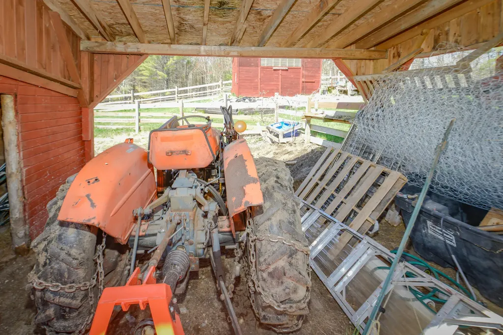 1335 N High Street Bridgton ME 04009