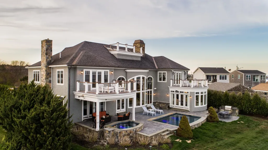181 Nubble Road York ME 03909