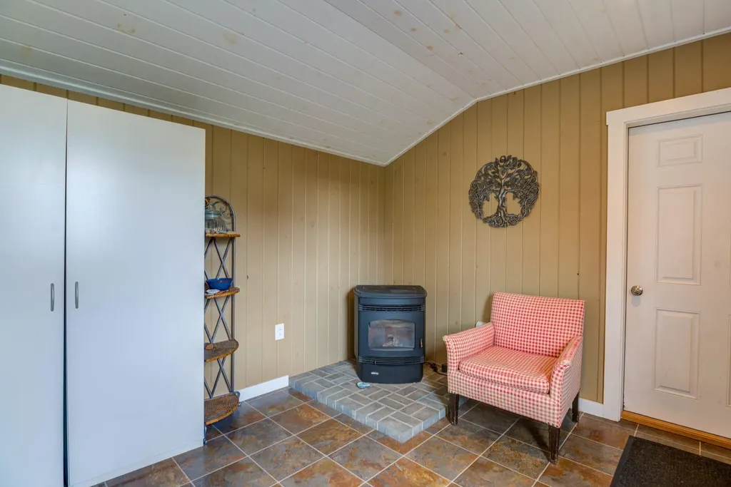24 Tucker Street Norway ME 04268