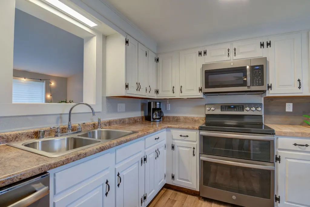 24 Tucker Street Norway ME 04268