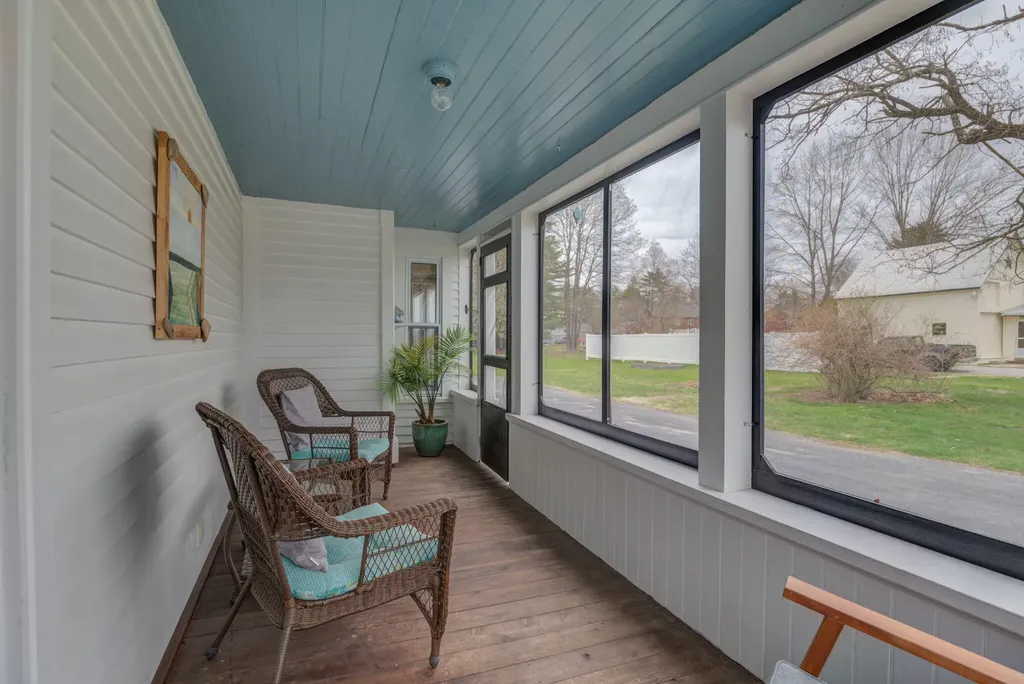 24 Tucker Street Norway ME 04268