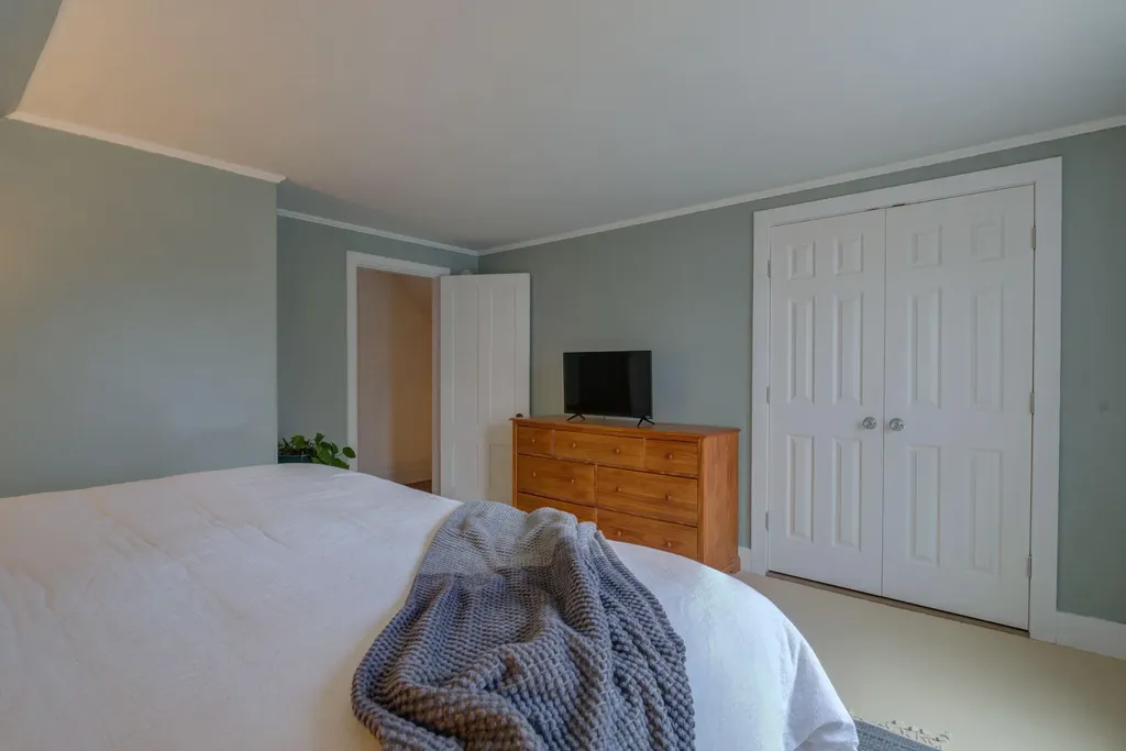 24 Tucker Street Norway ME 04268