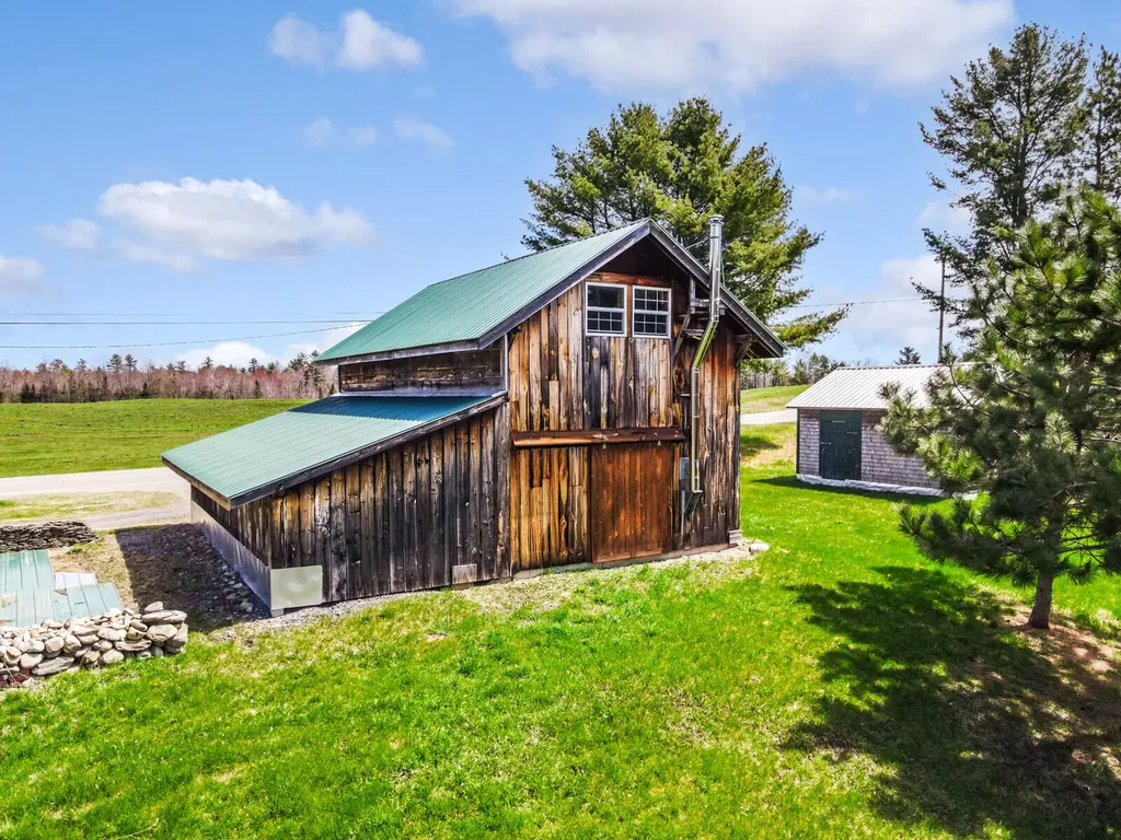 608 Winslow Road Albion ME 04910