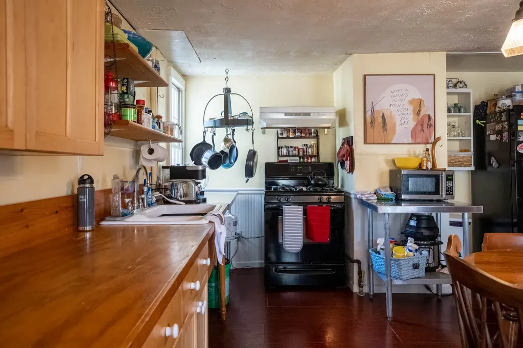 58 Spruce Street Portland ME 04102