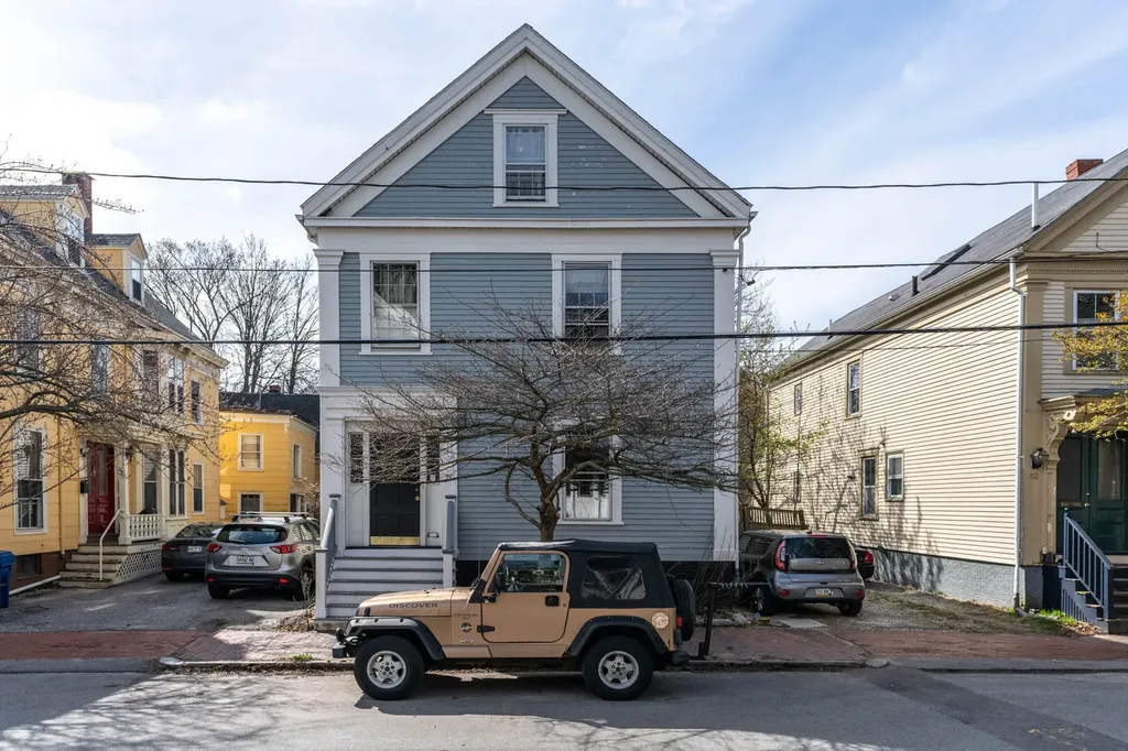 58 Spruce Street Portland ME 04102
