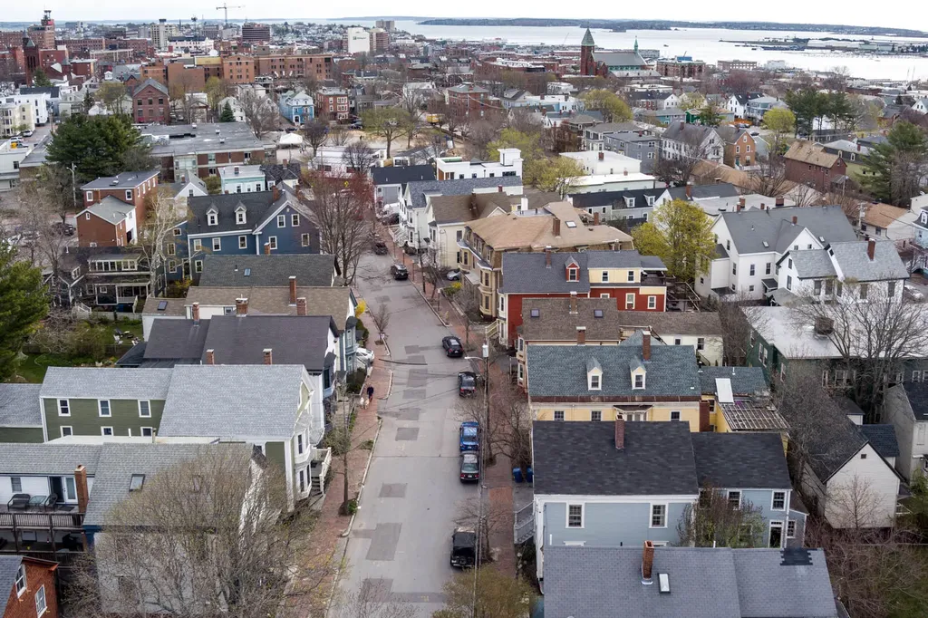 58 Spruce Street Portland ME 04102