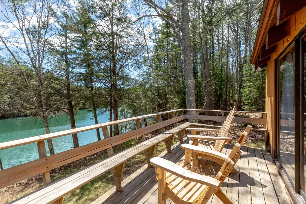 92 Whistlers Cove Road West Bath ME 04530