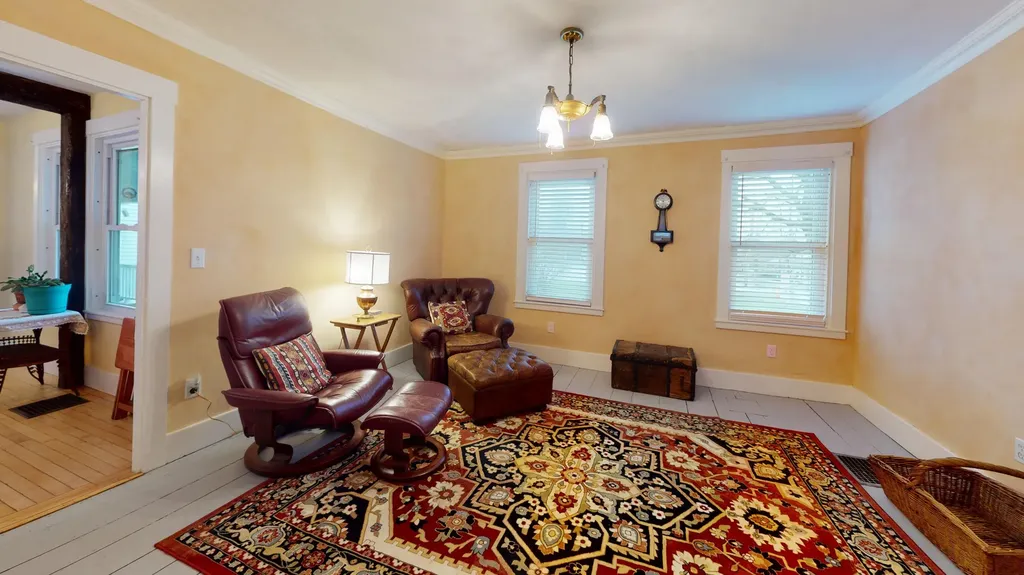 802 Main Street Monmouth ME 04259