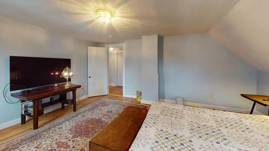802 Main Street Monmouth ME 04259